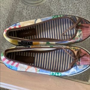 Coach flats